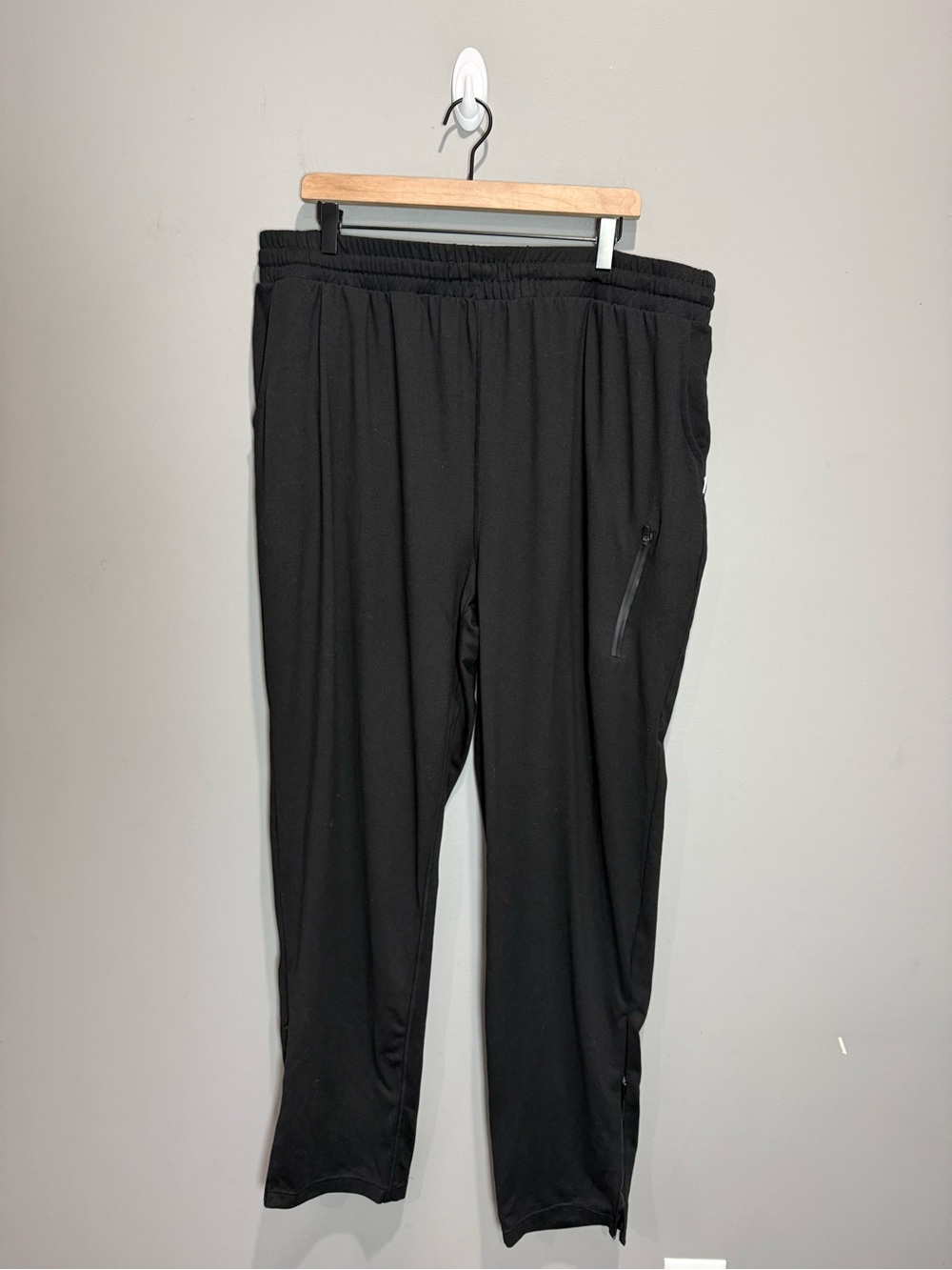 FEAT Men’s XXXL Black Performance Jogger Pants Zip Pockets Ankle Zips
